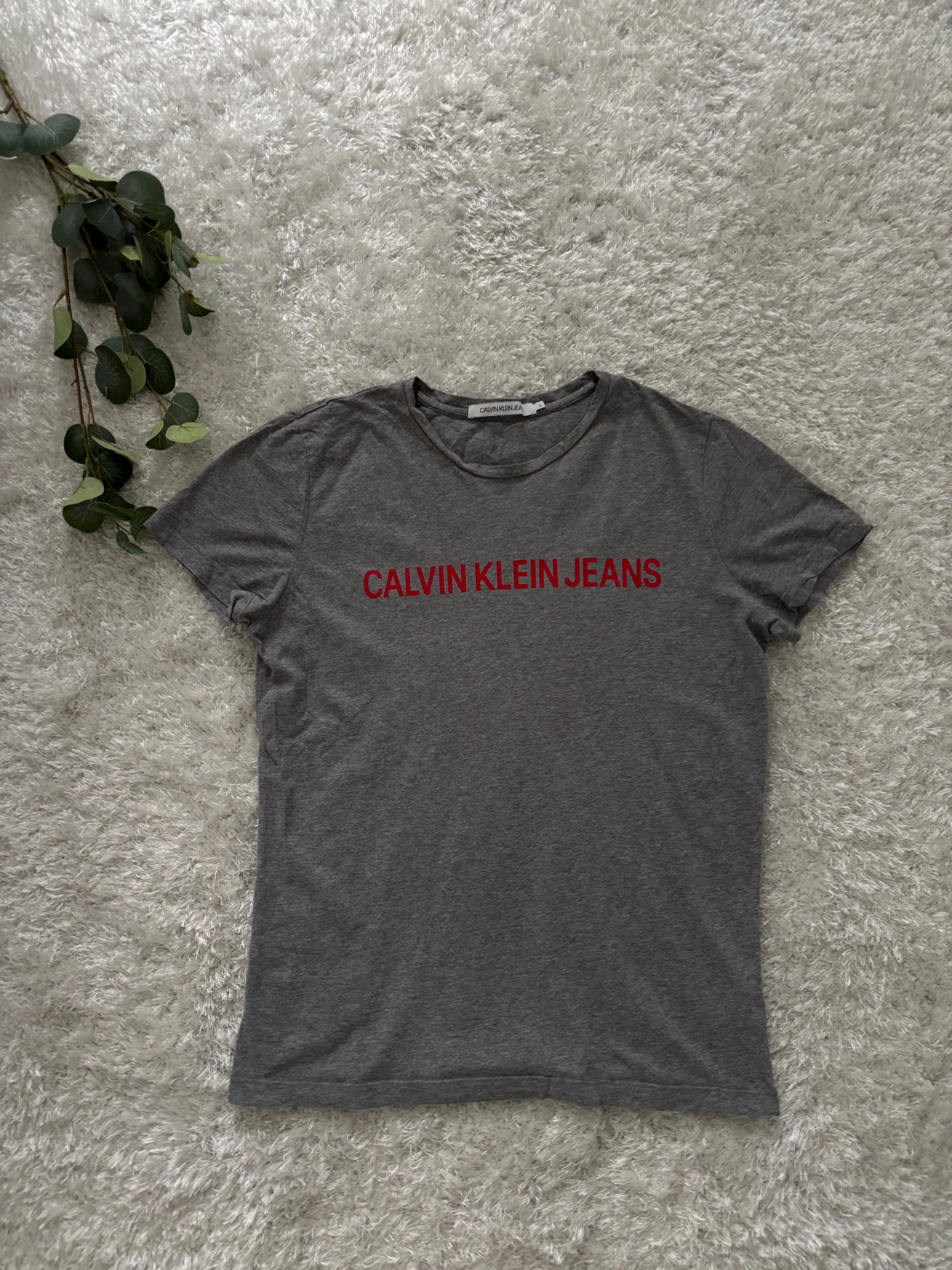 Calvin Klein T-Shirt