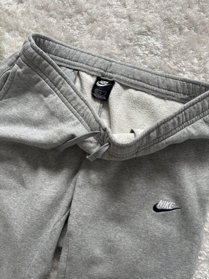 Nike TrackPants