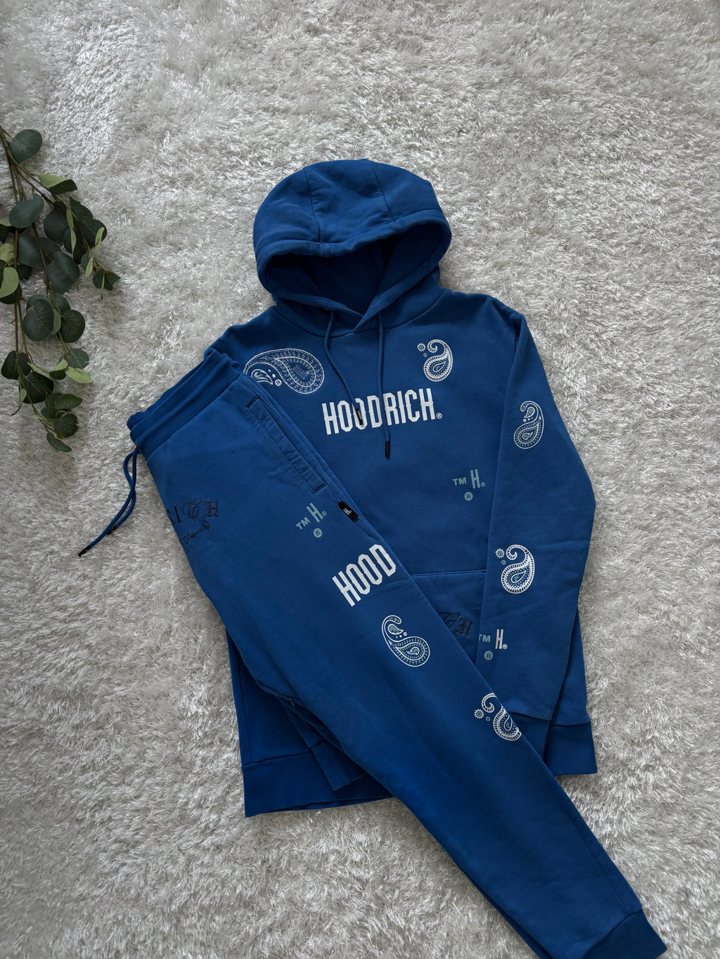 HOODRICH Set