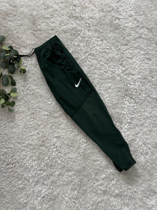 Nike TrackPants