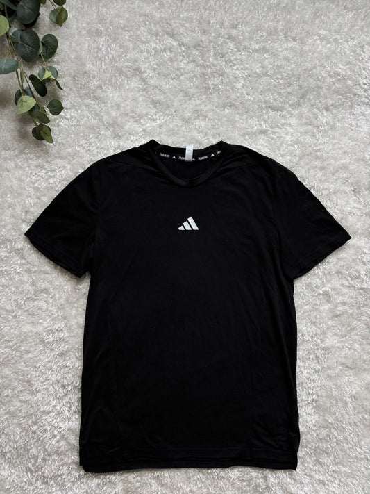 Adidas T-Shirt