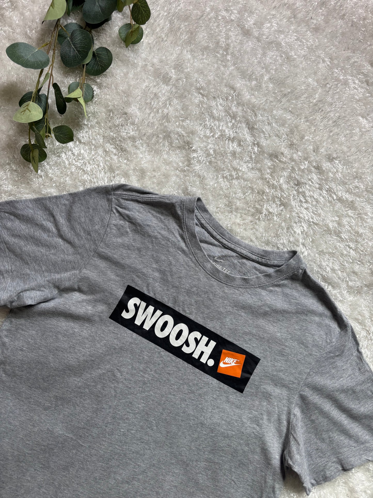 Nike Swoosh T-Shirt