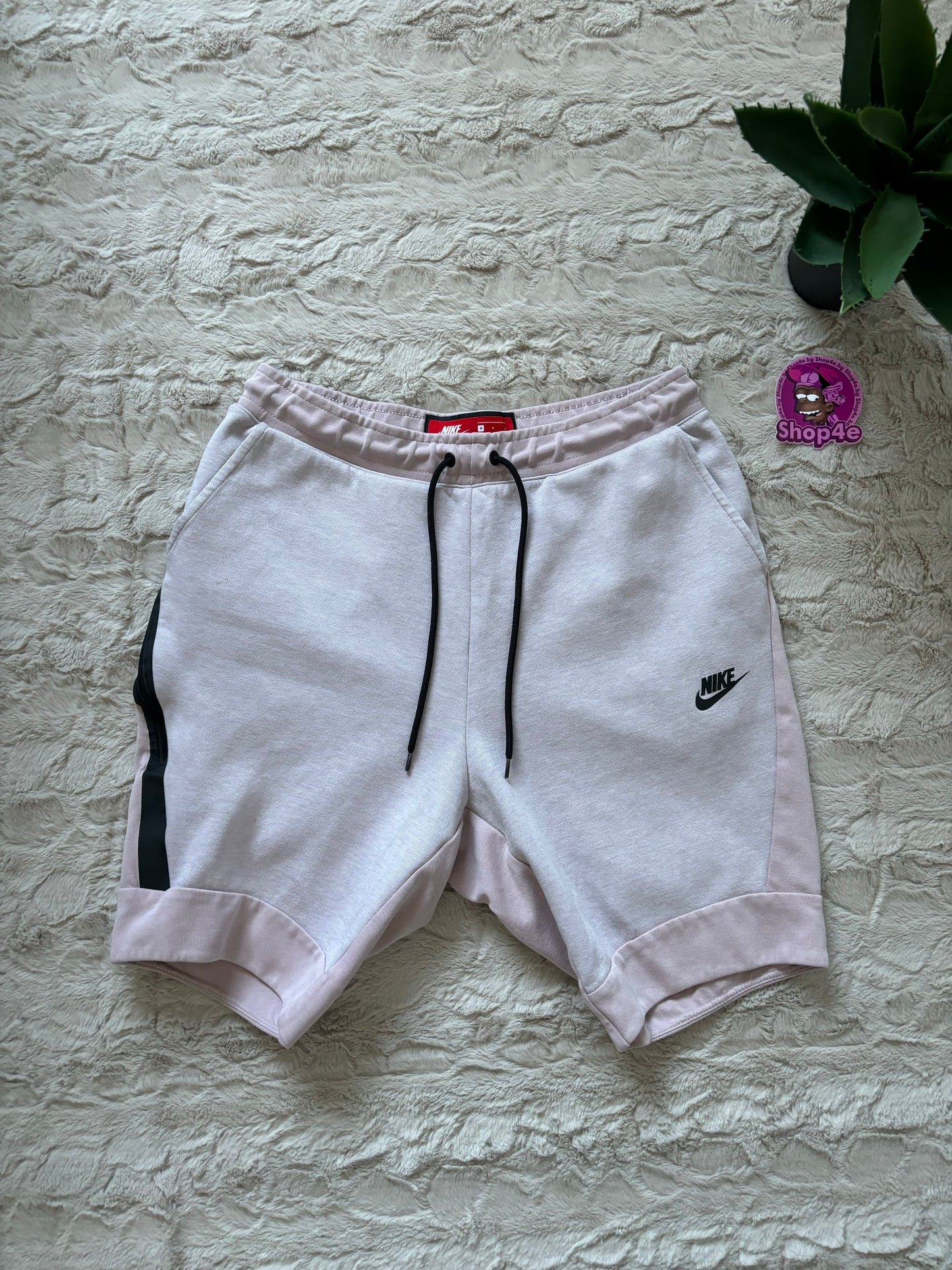 Nike TechFleece Shorts