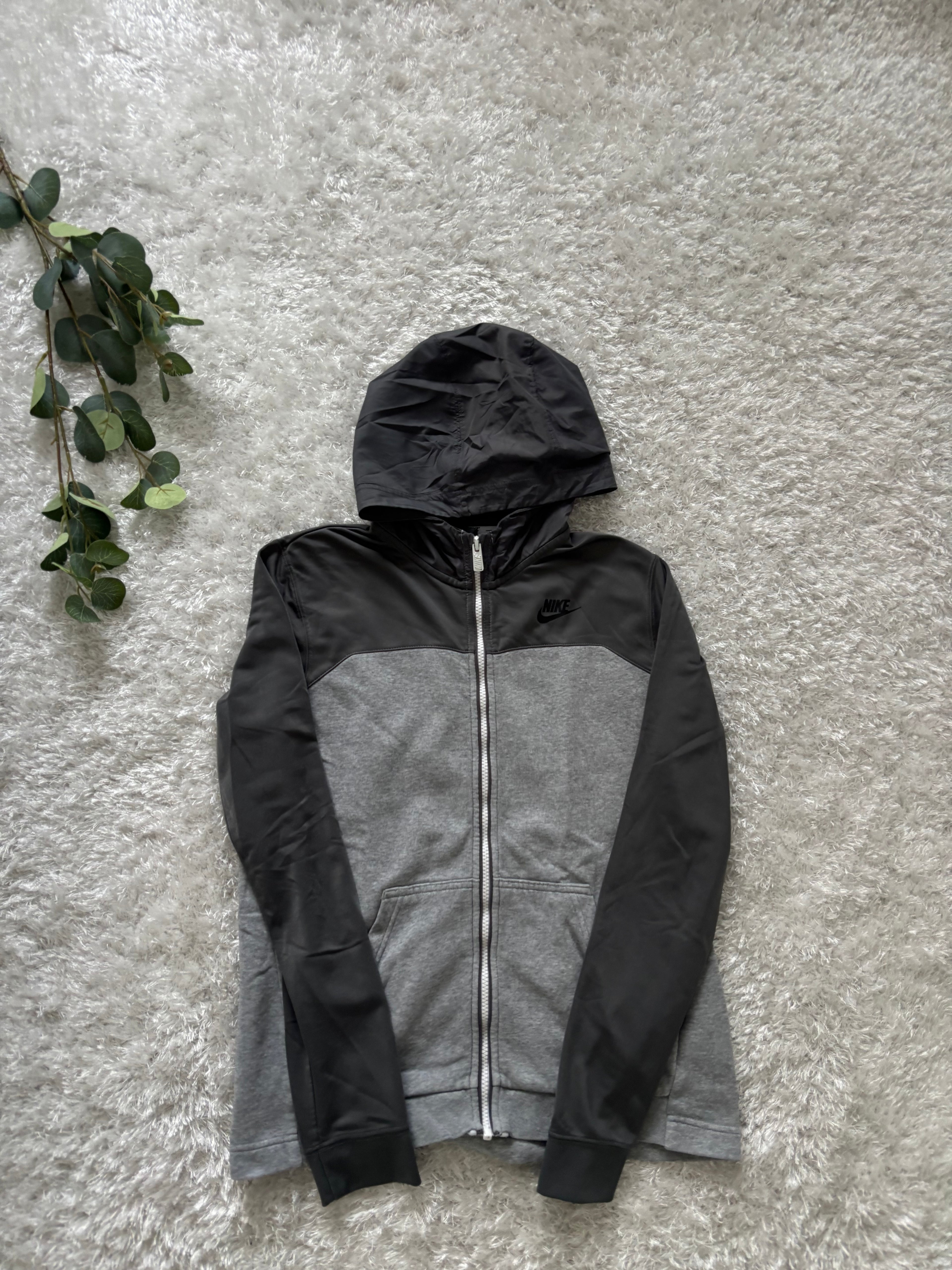 Nike Zip-Up