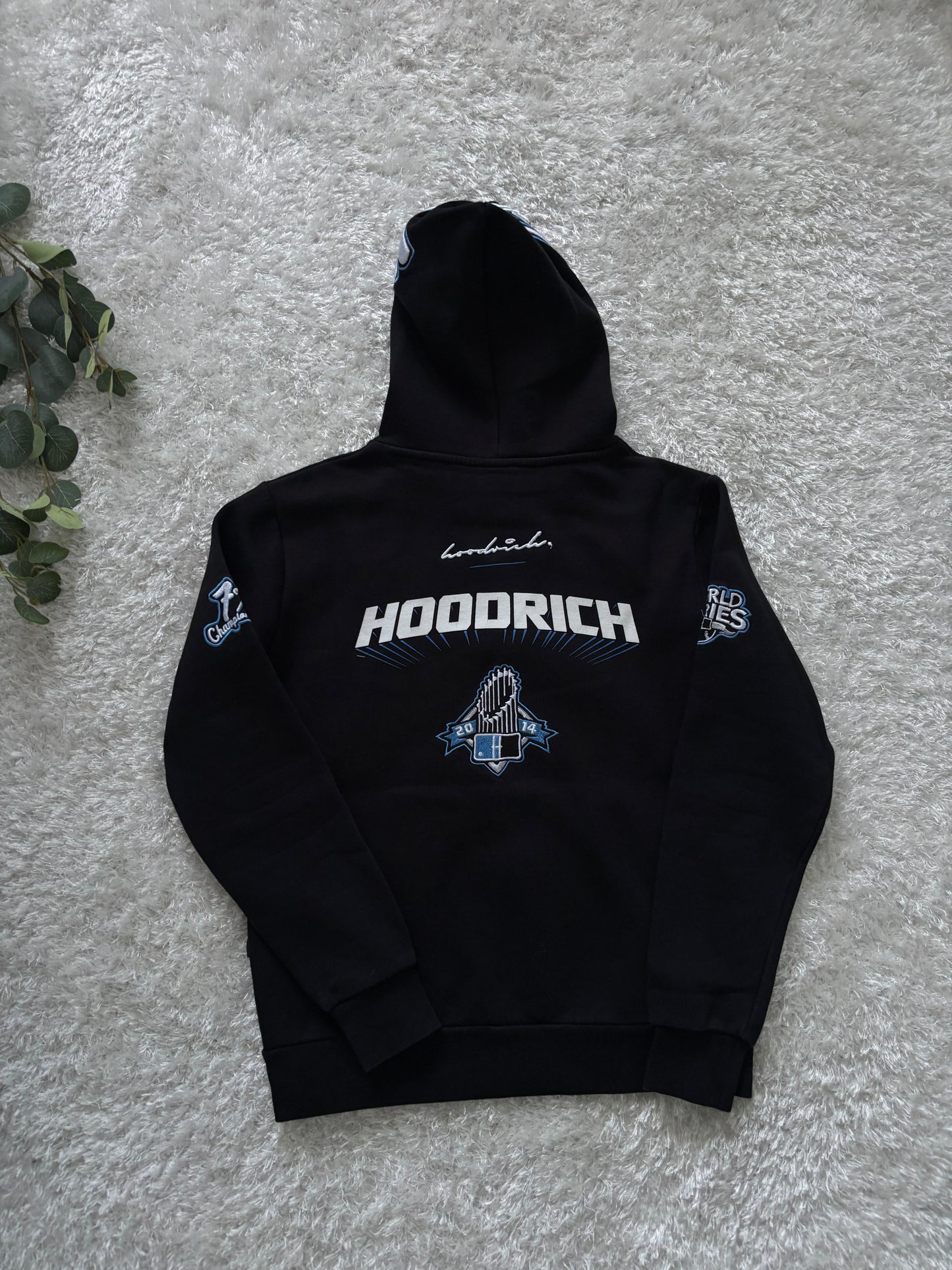 HOODRICH Set