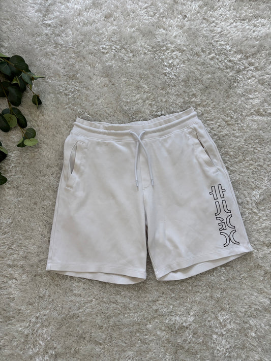 Hugo Shorts