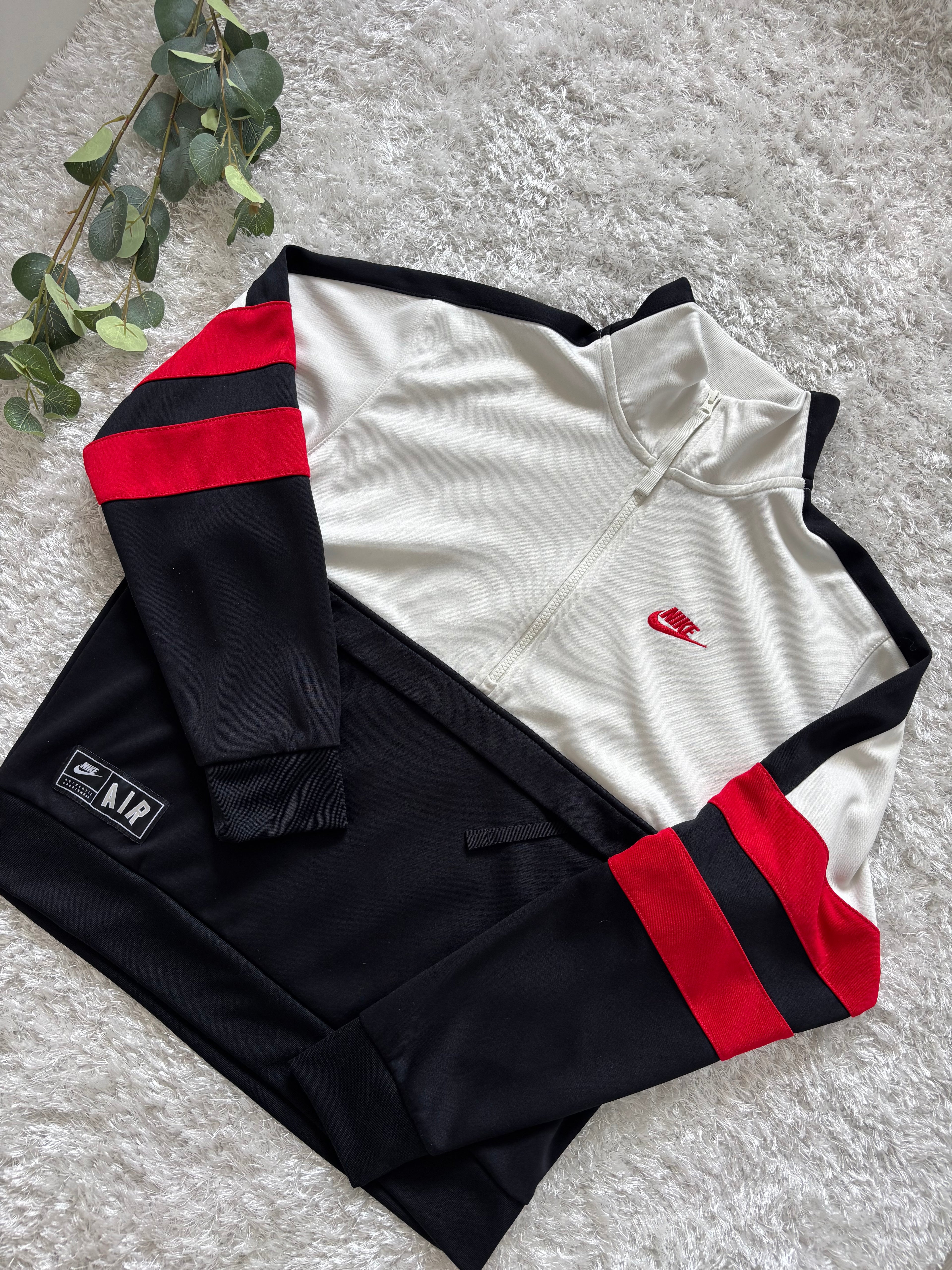 Nike Air Max Half Zip-Up