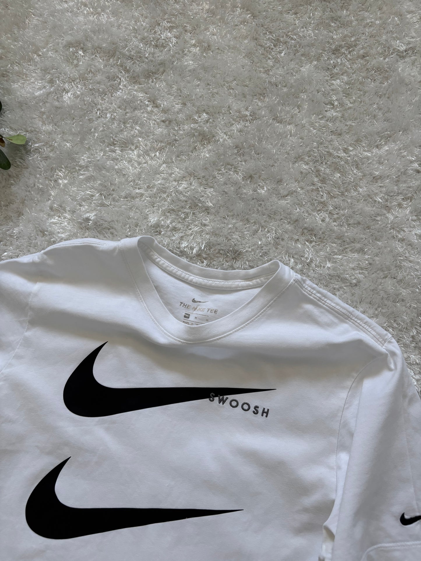 Nike Swoosh T-Shirt