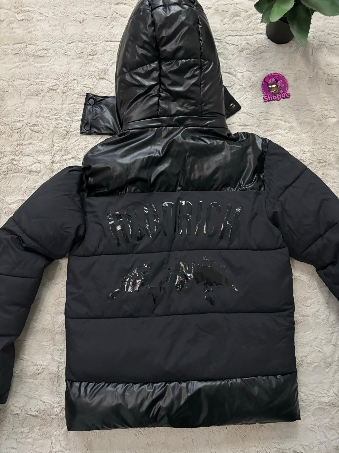 HOODRICH Puffer Jacket