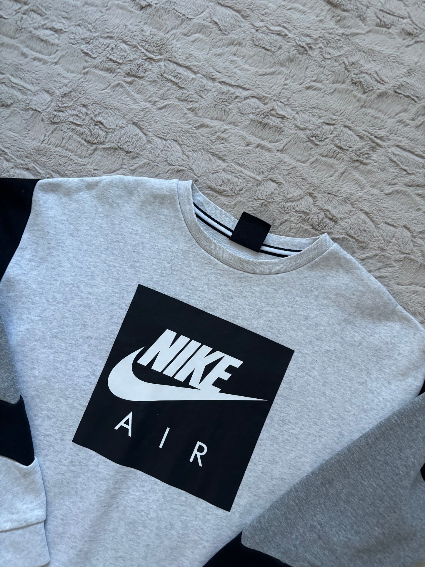 Nike Air Max Long Sleeve