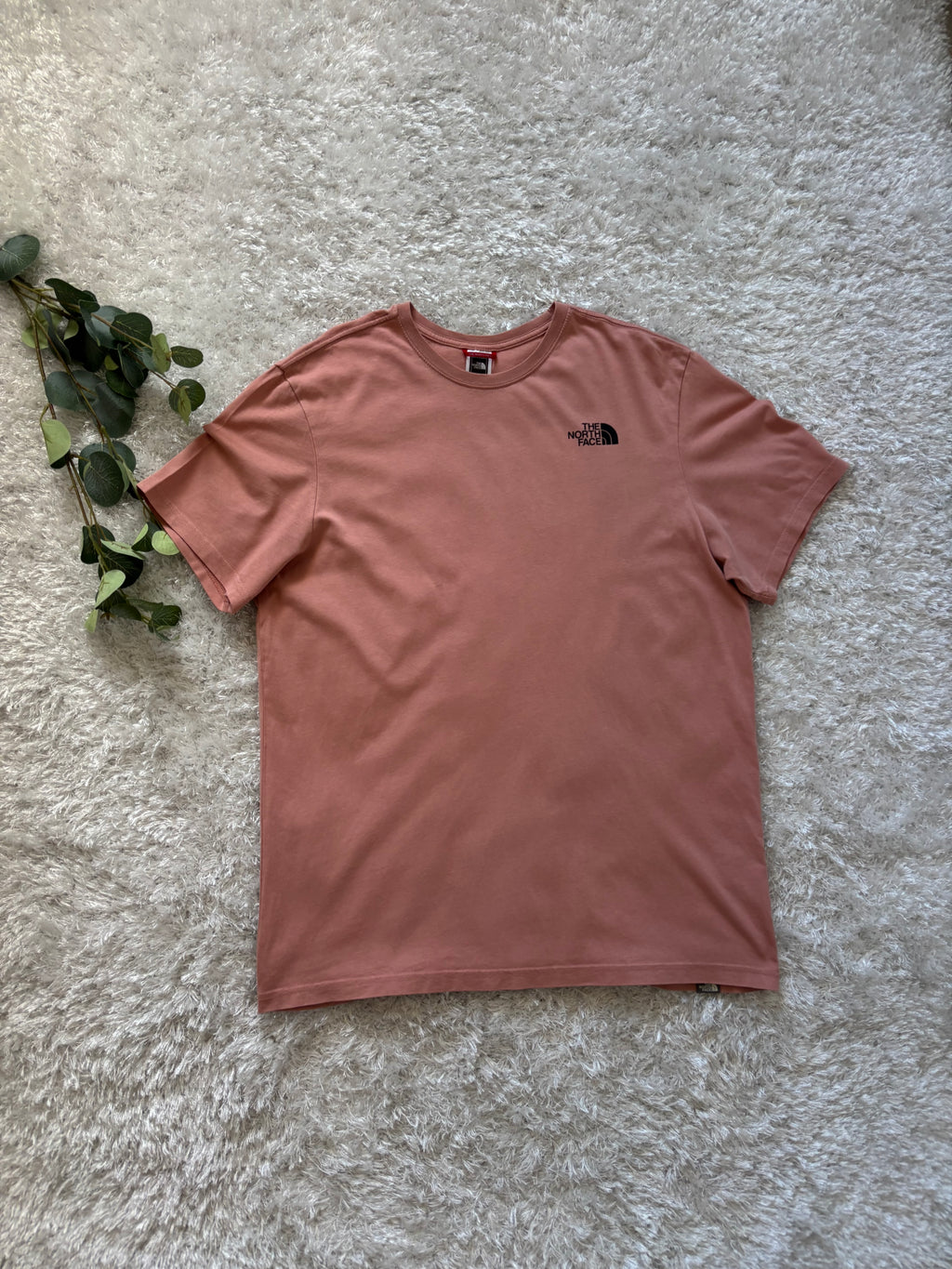 The North Face T-Shirt (9/10)