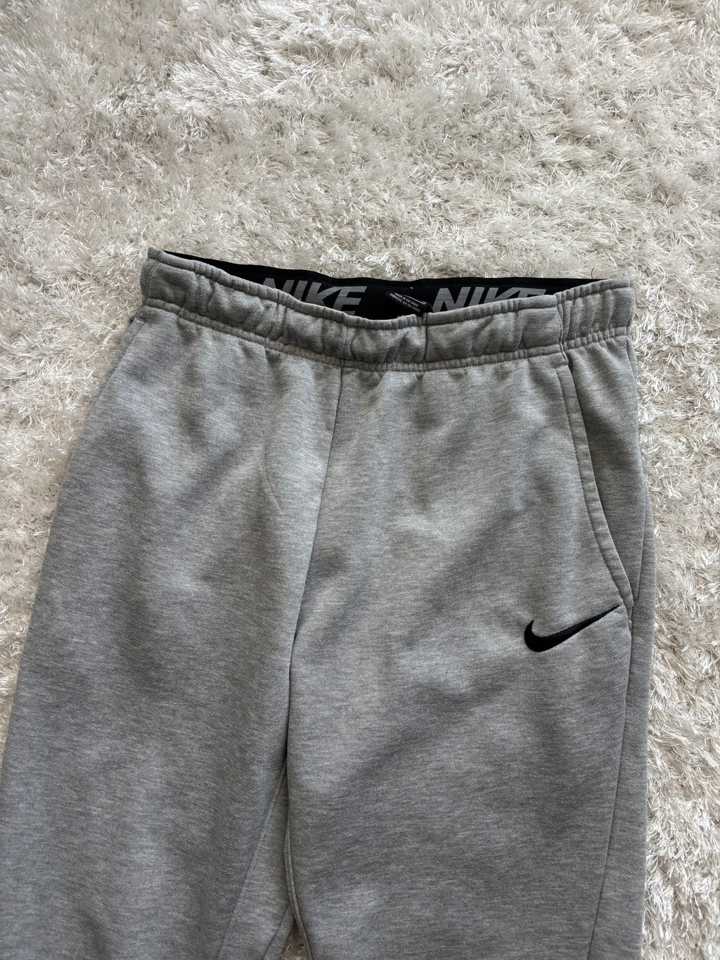 Nike TrackPants