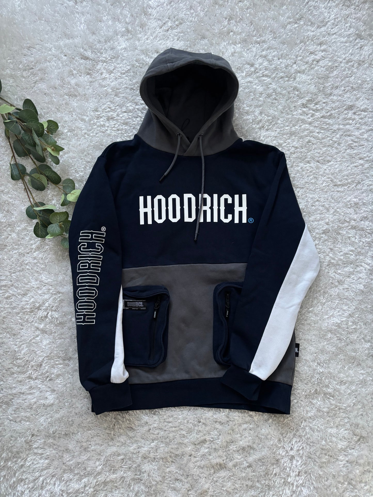 HOODRICH Set