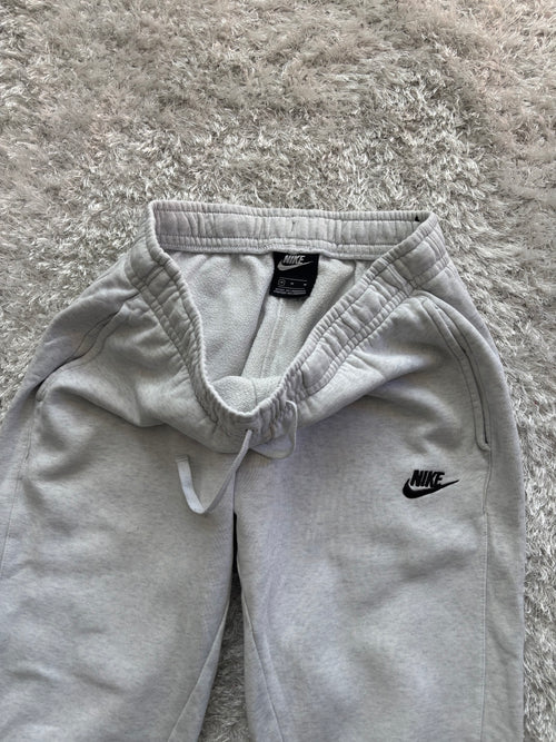 Nike TrackPants