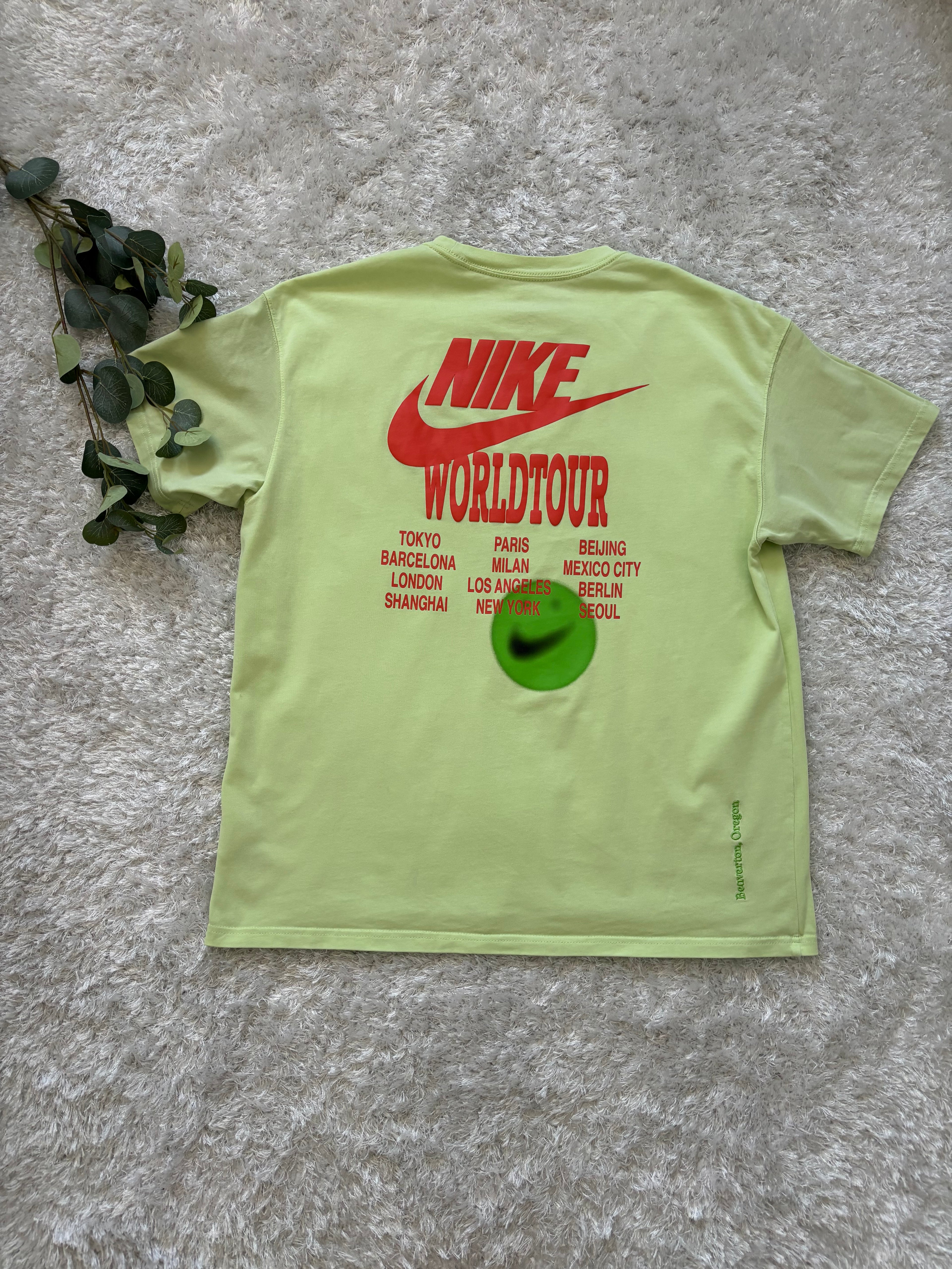Nike Tee