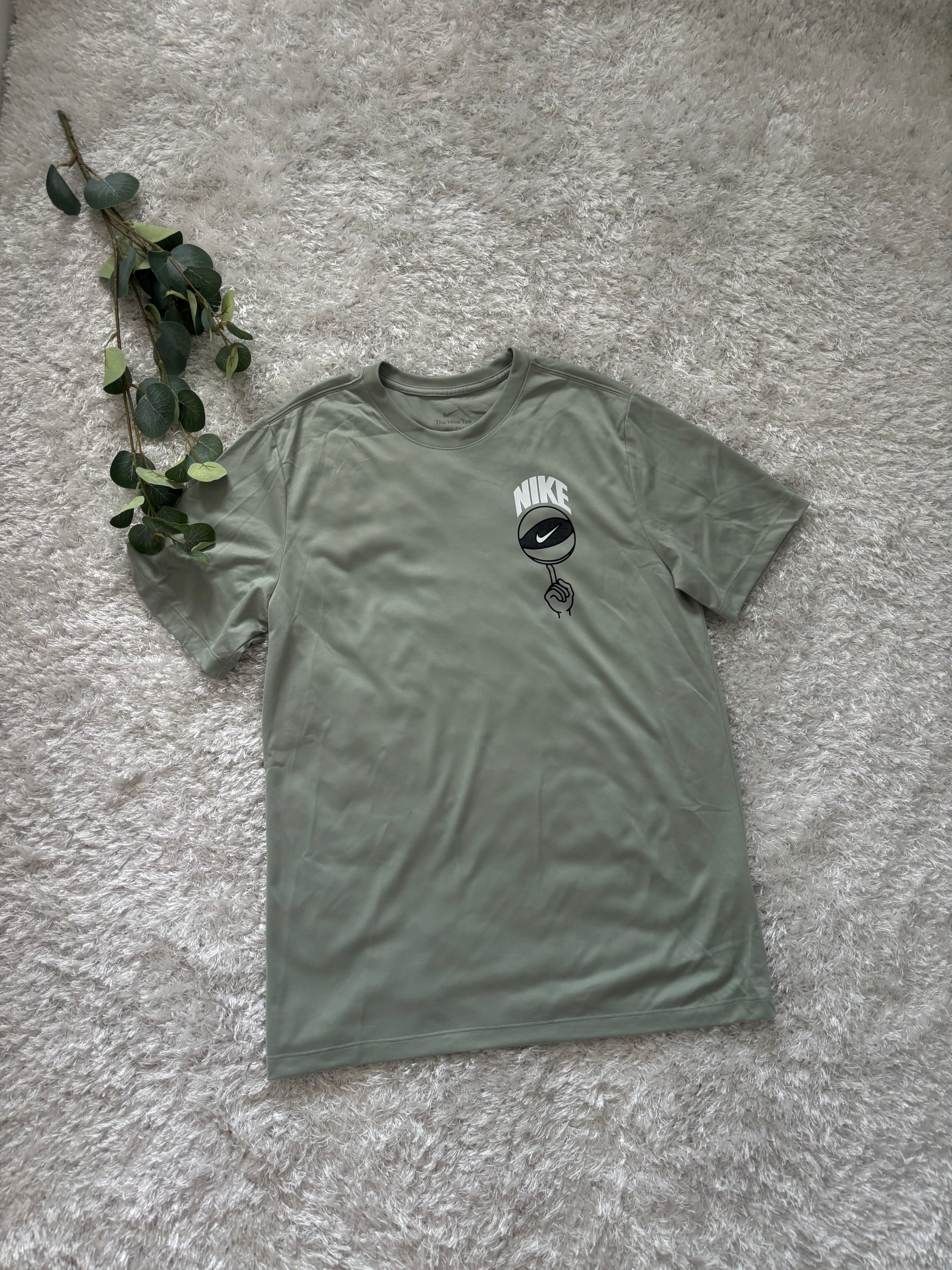 Nike T-Shirt
