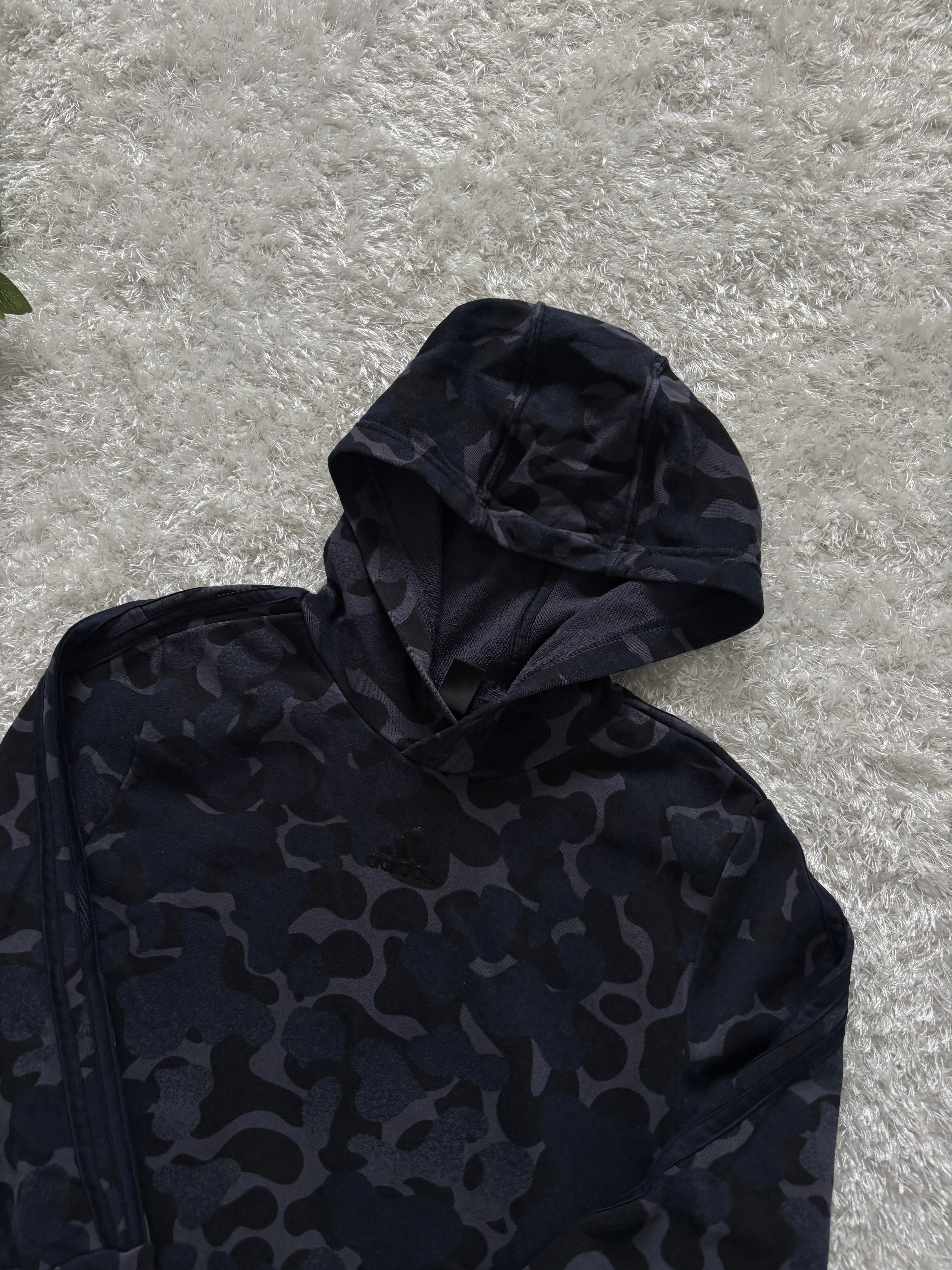 Adidas Hoodie (Дамско)