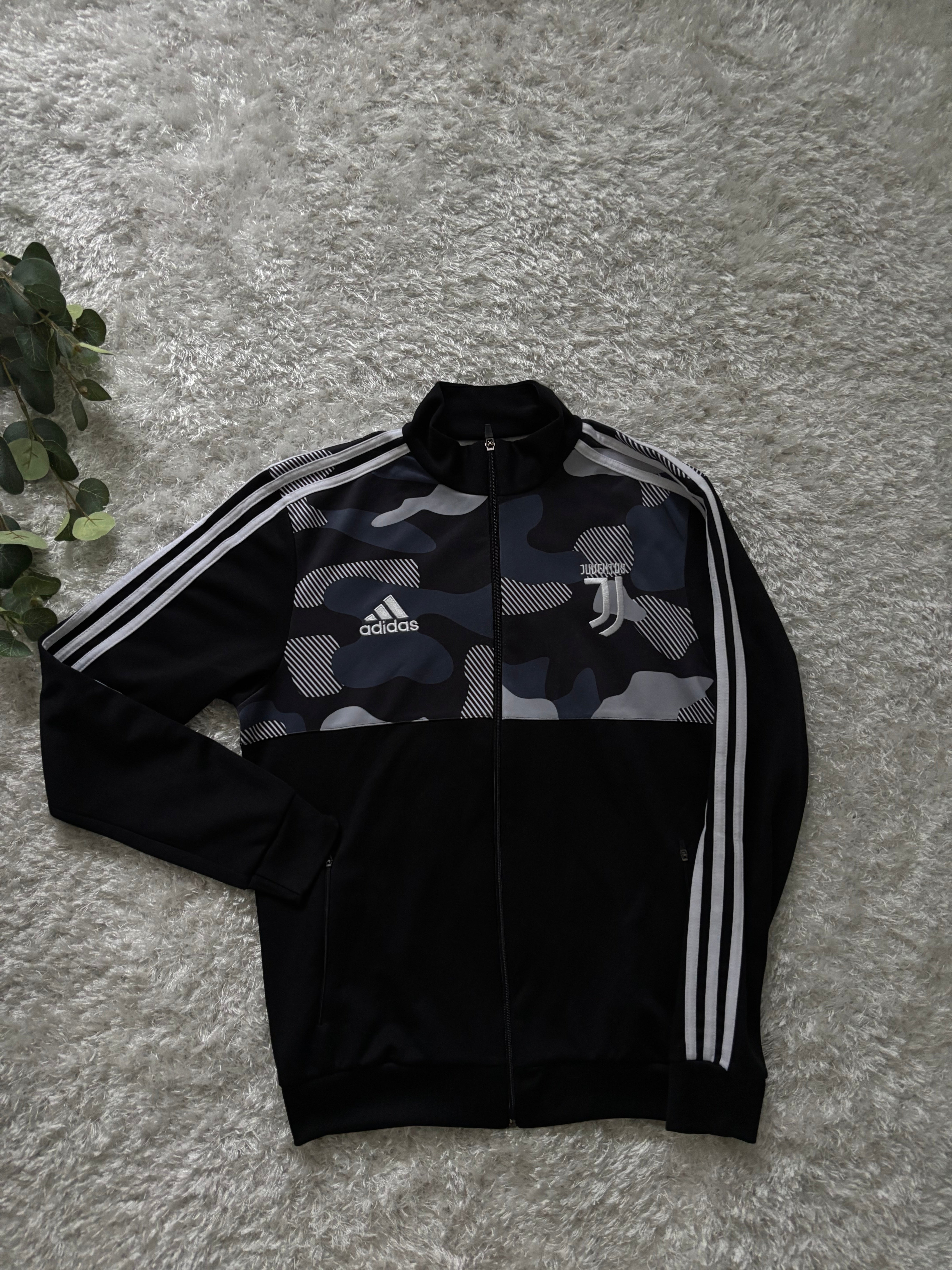 Adidas x Juventus FC