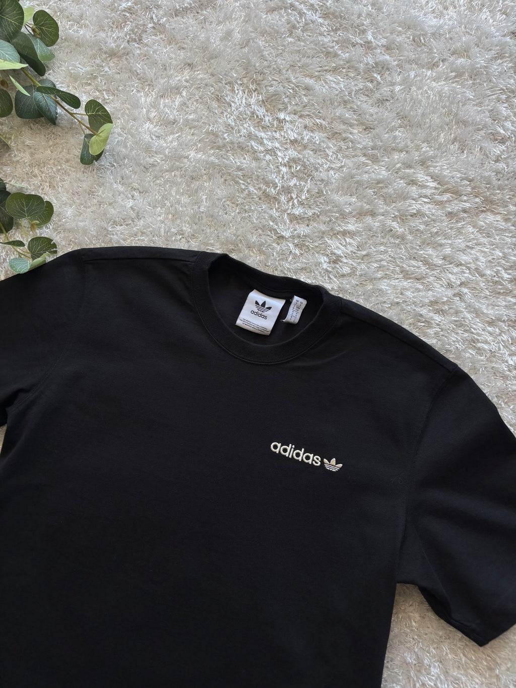 Adidas T-Shirt