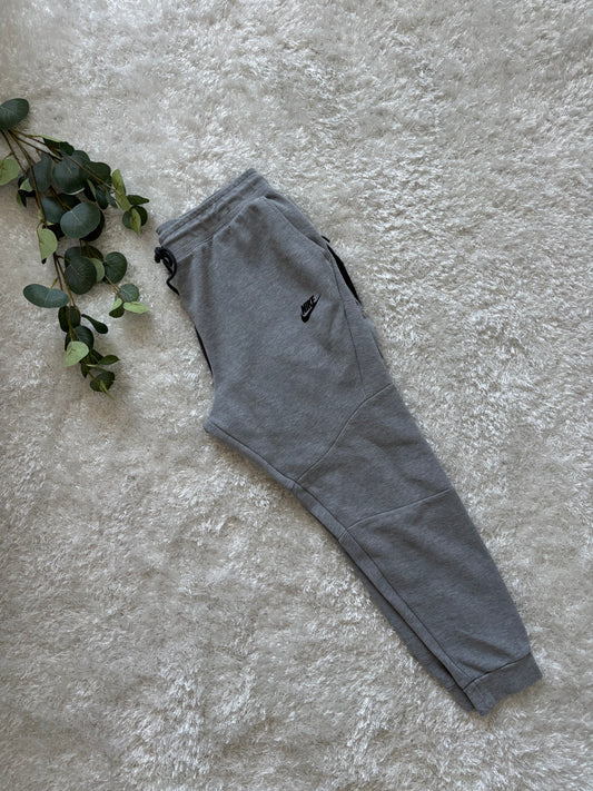 Nike Tech Fleece