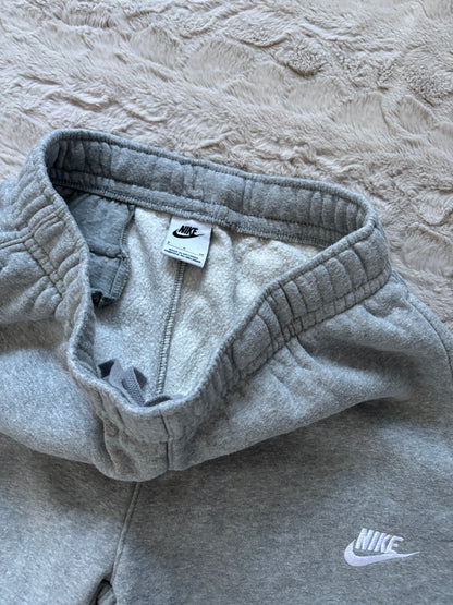 Nike TrackPants