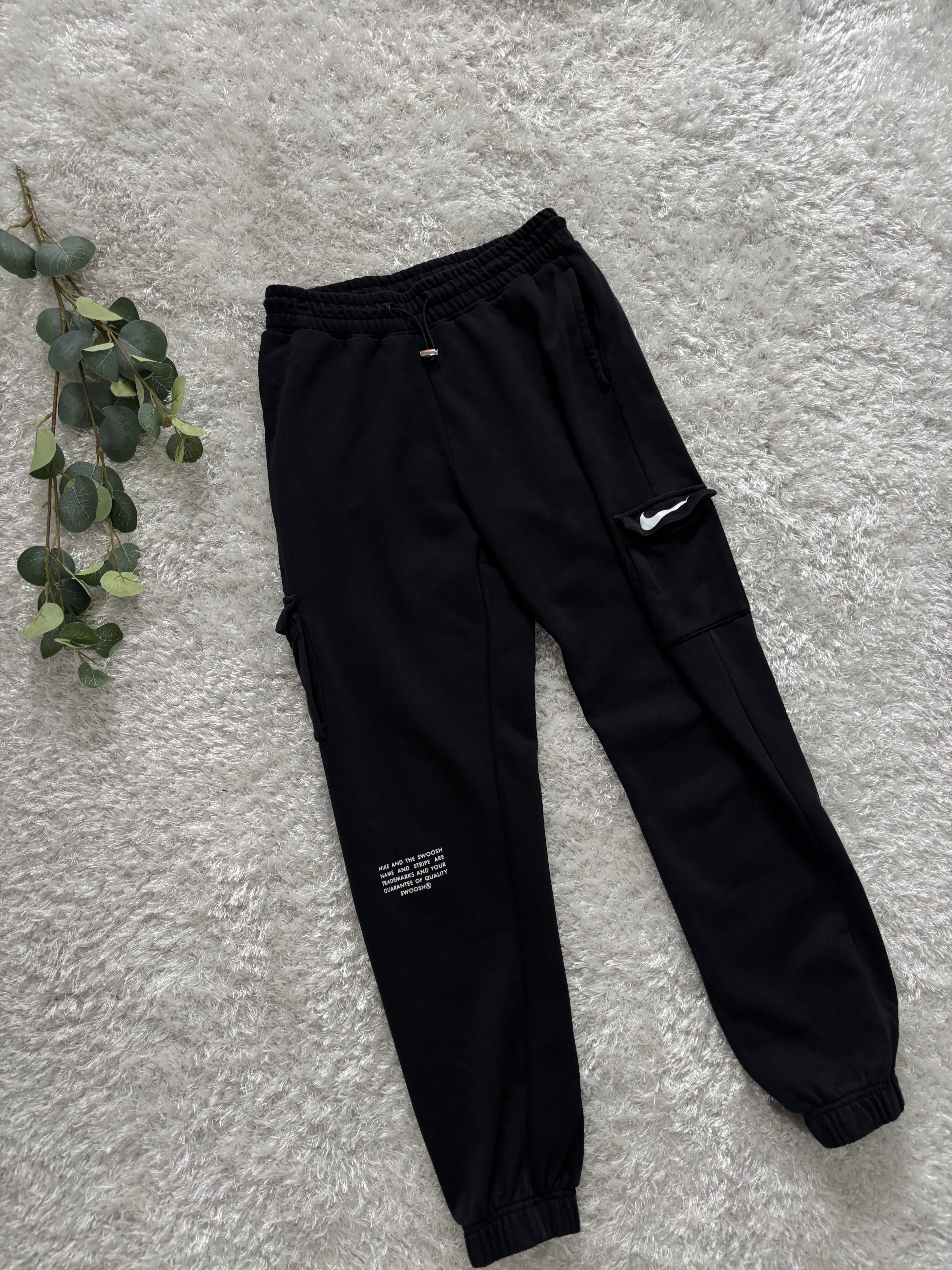 Nike CargoPants