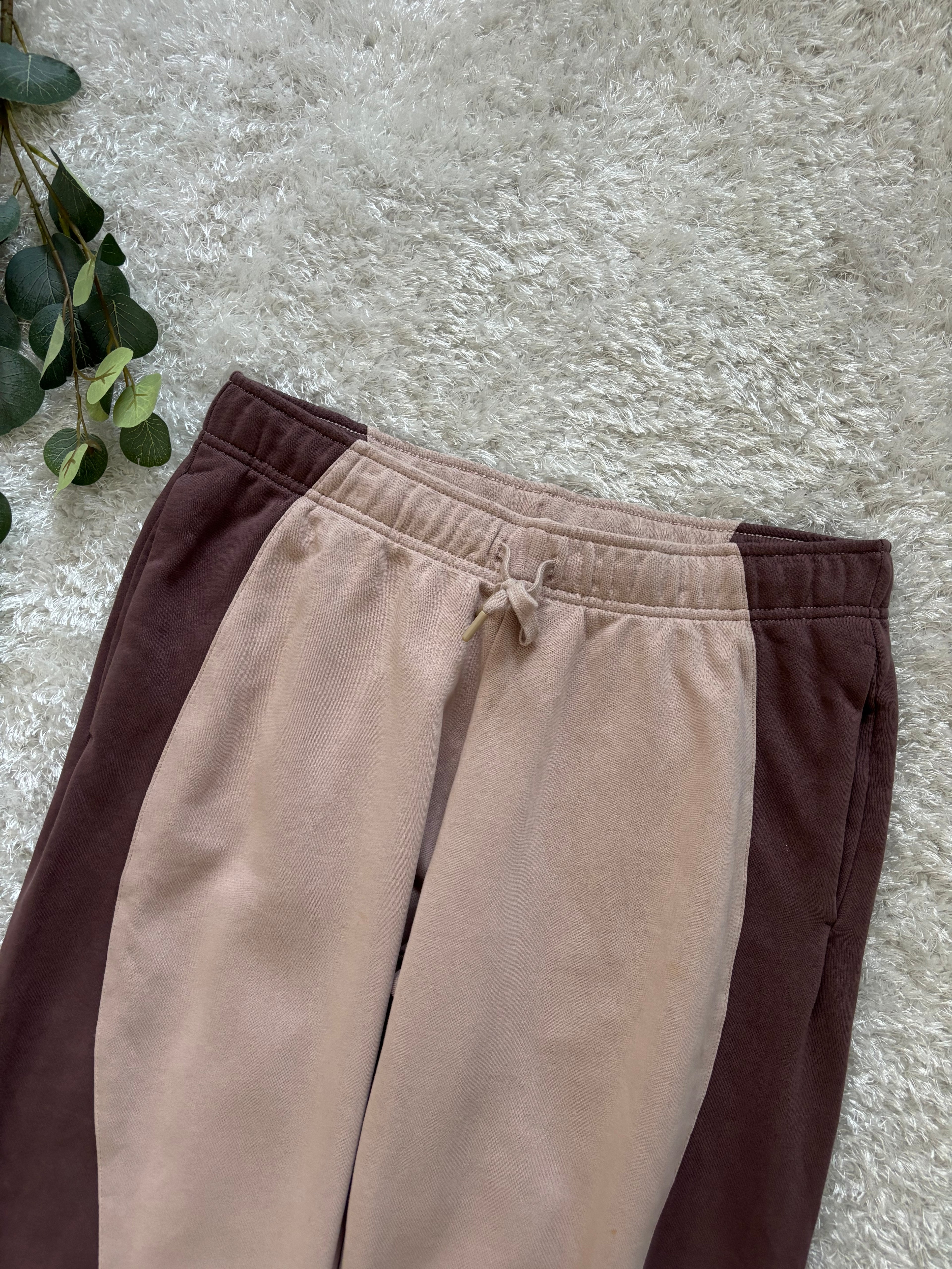 Nike Sweatpants
