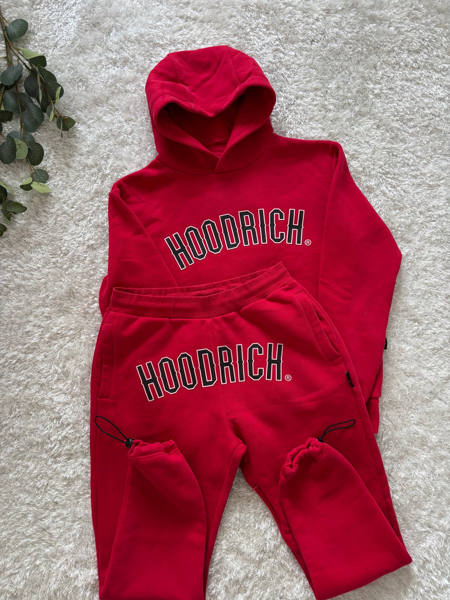 HOODRICH Set