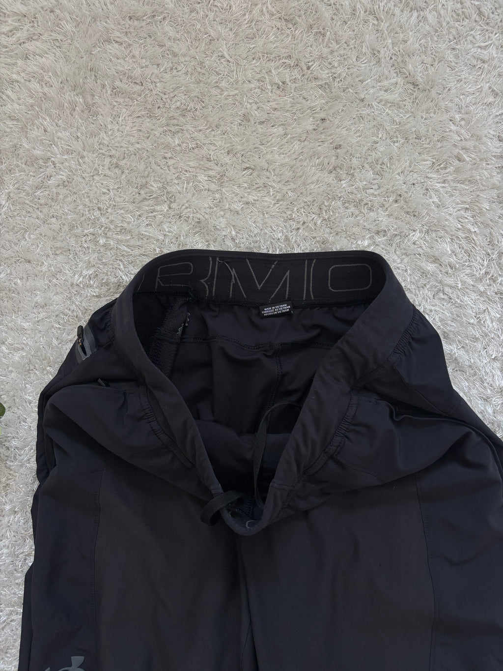 Under Armour TrackPants
