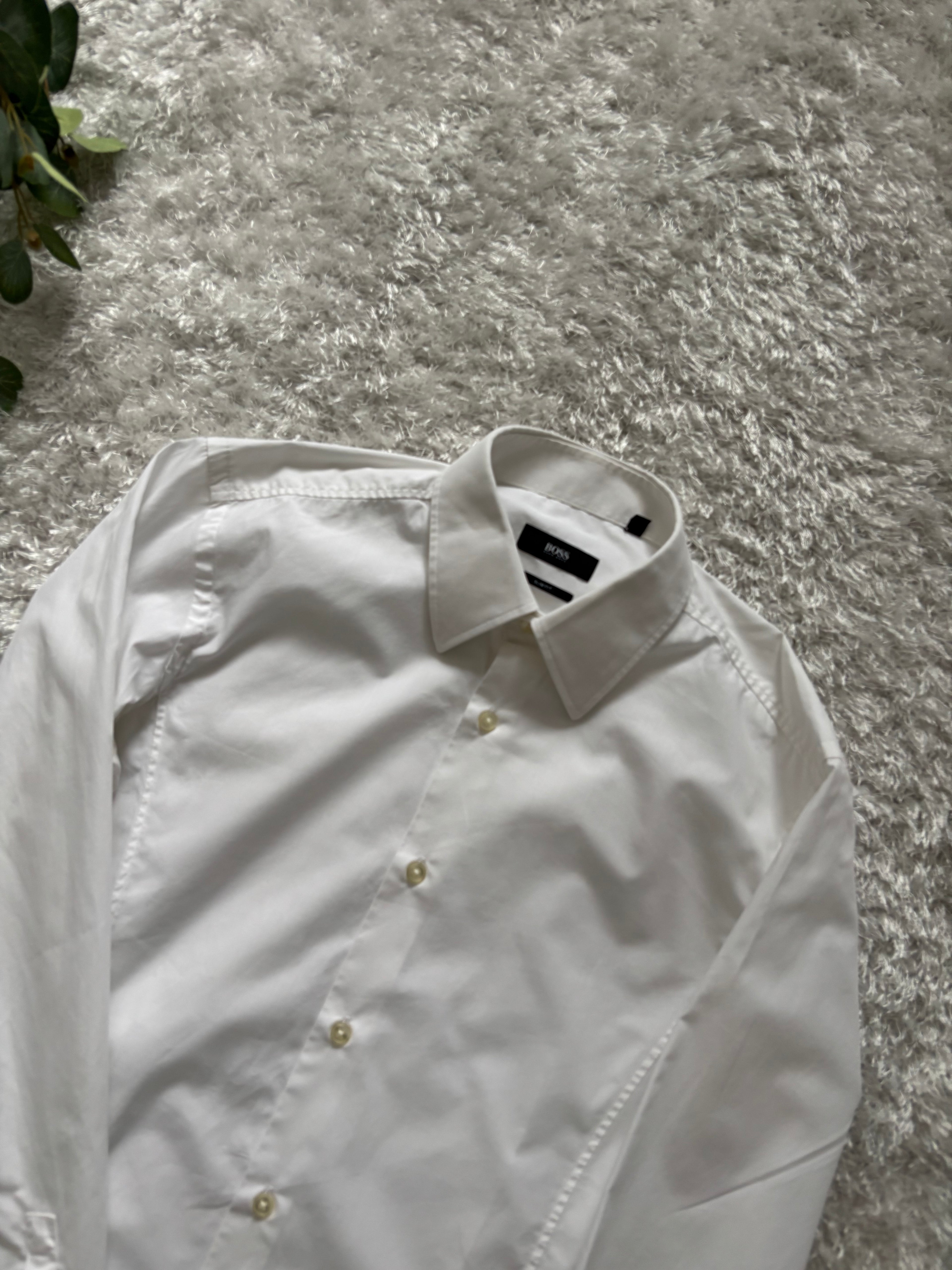 Boss Shirt (S)