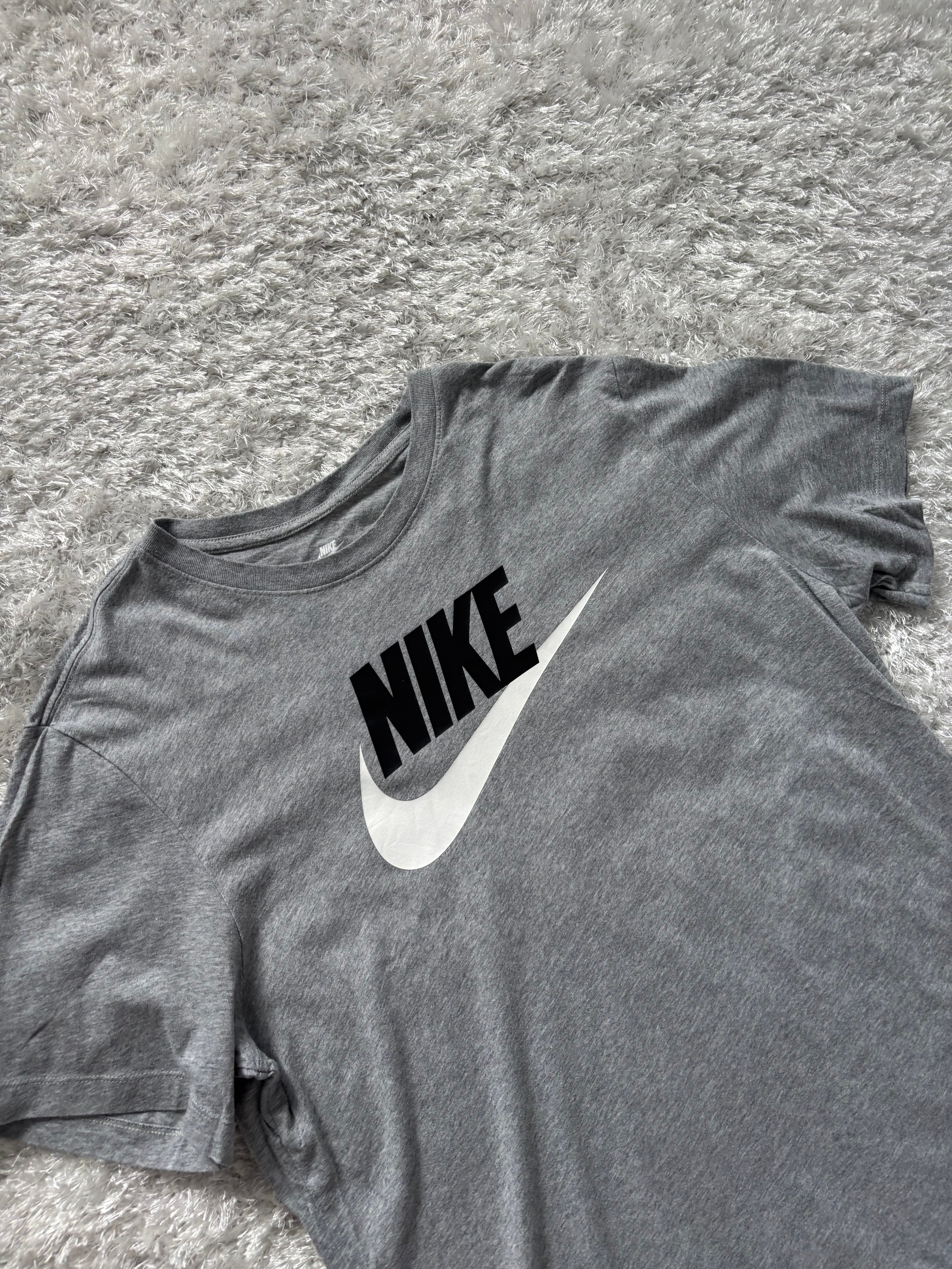 Nike T-Shirt