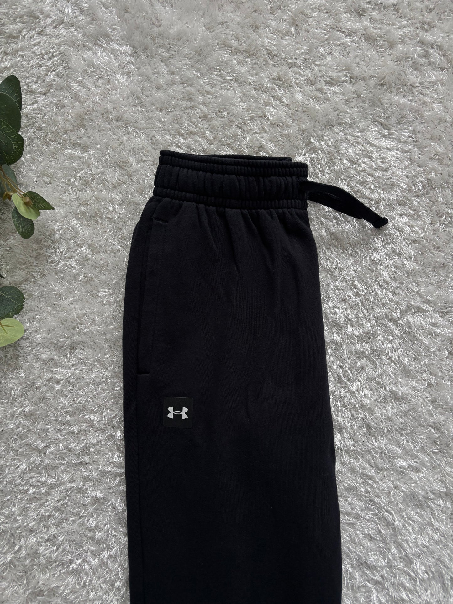 Under Armour TrackPants