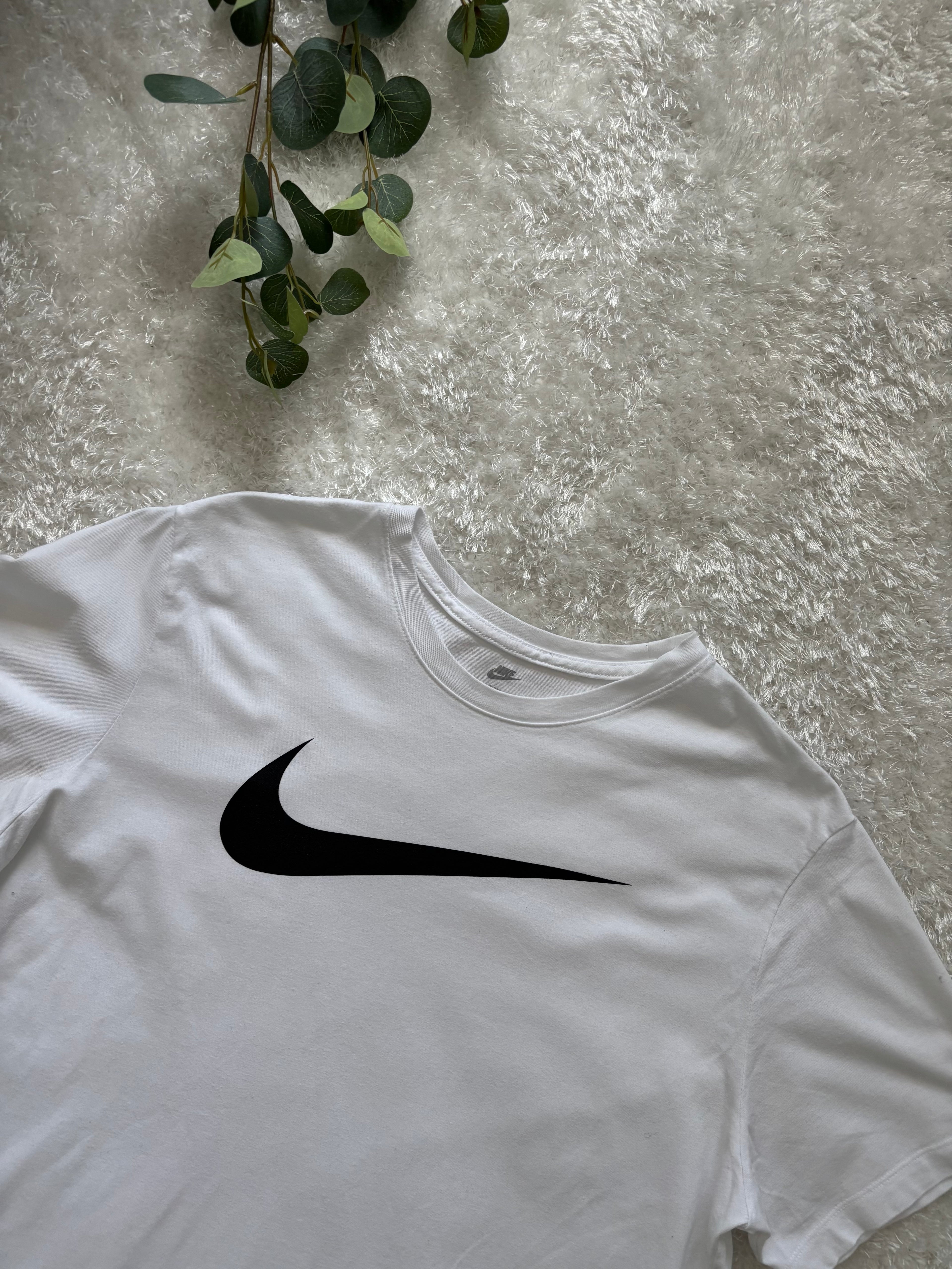 Nike Tee