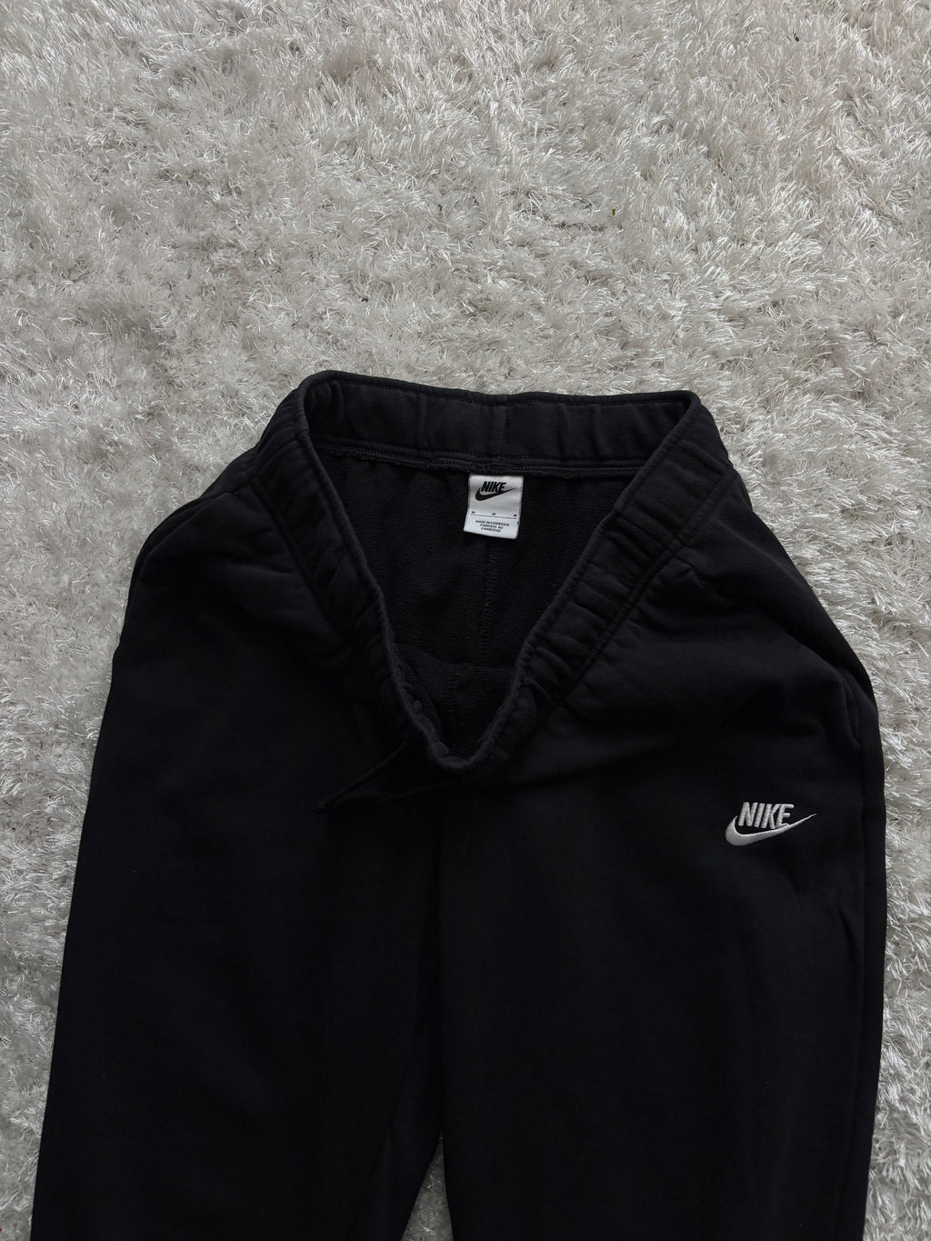 Nike TrackPants