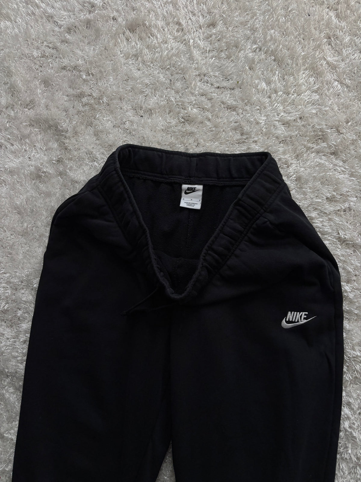 Nike TrackPants