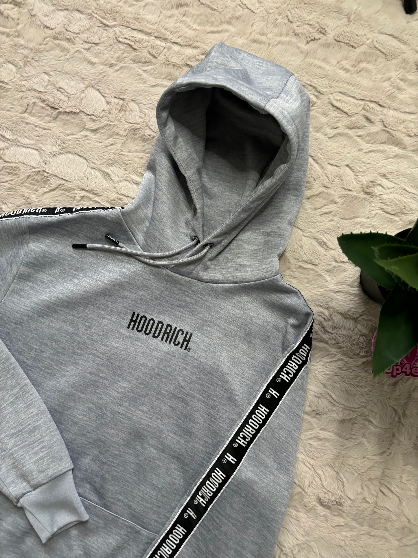 HOODRICH Set