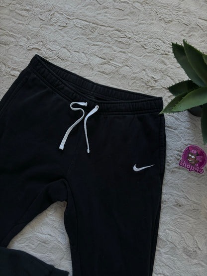 Nike TrackPants