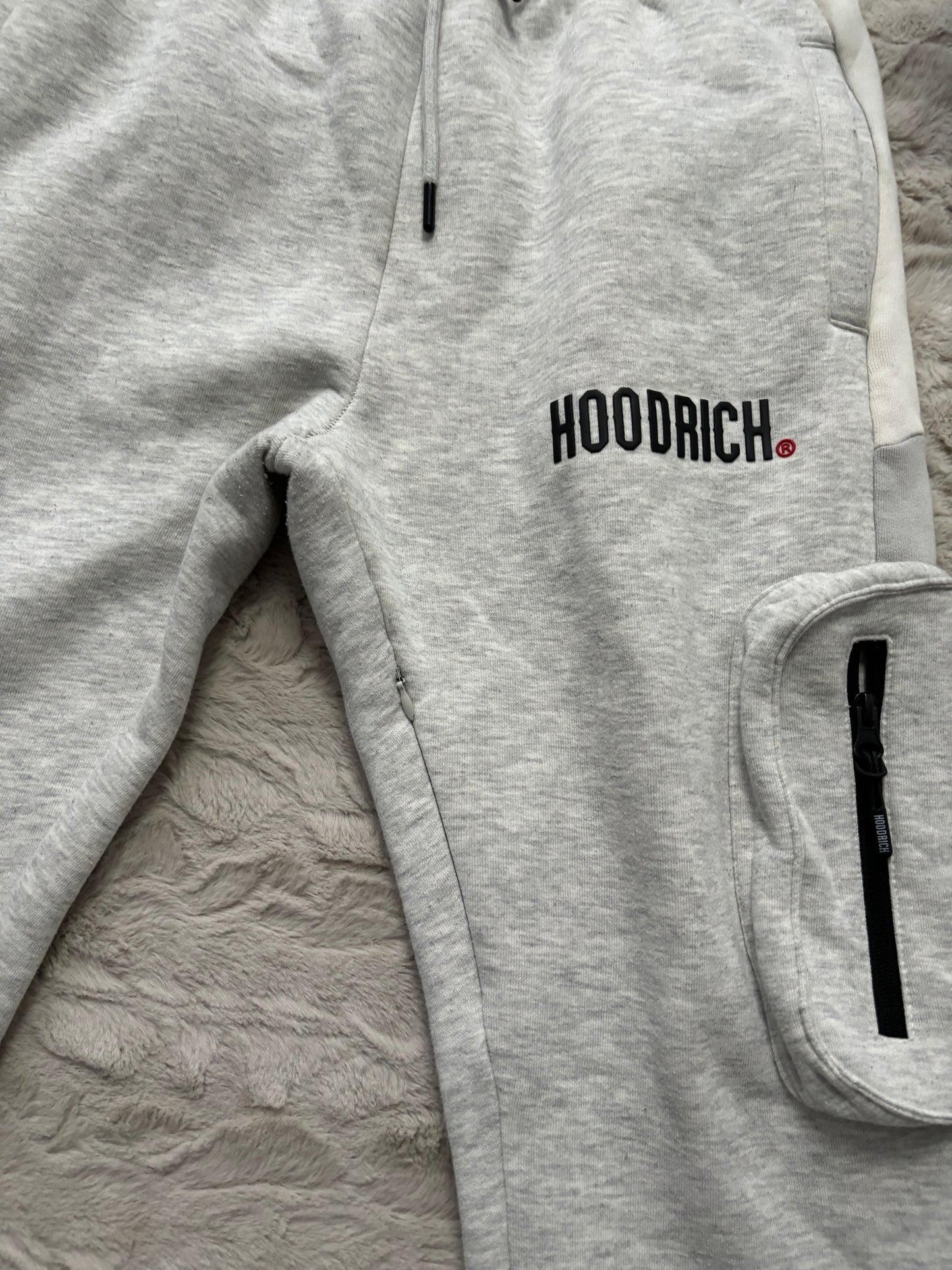 HOODRICH Set