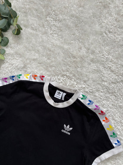 Adidas T-Shirt