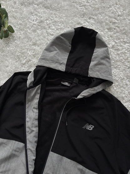 NewBalance Windbreaker