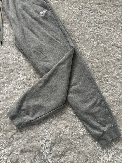 Nike TrackPants