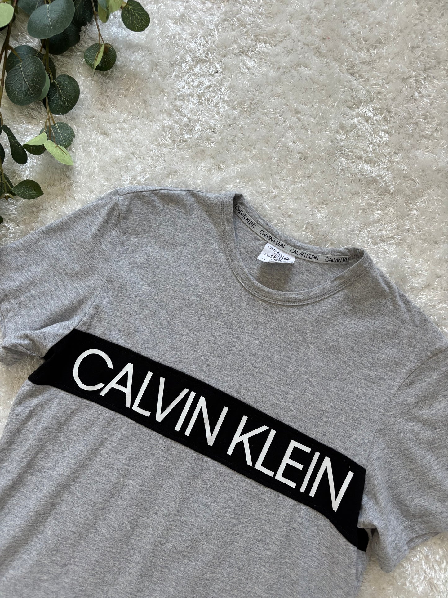Calvin Klein T-Shirt
