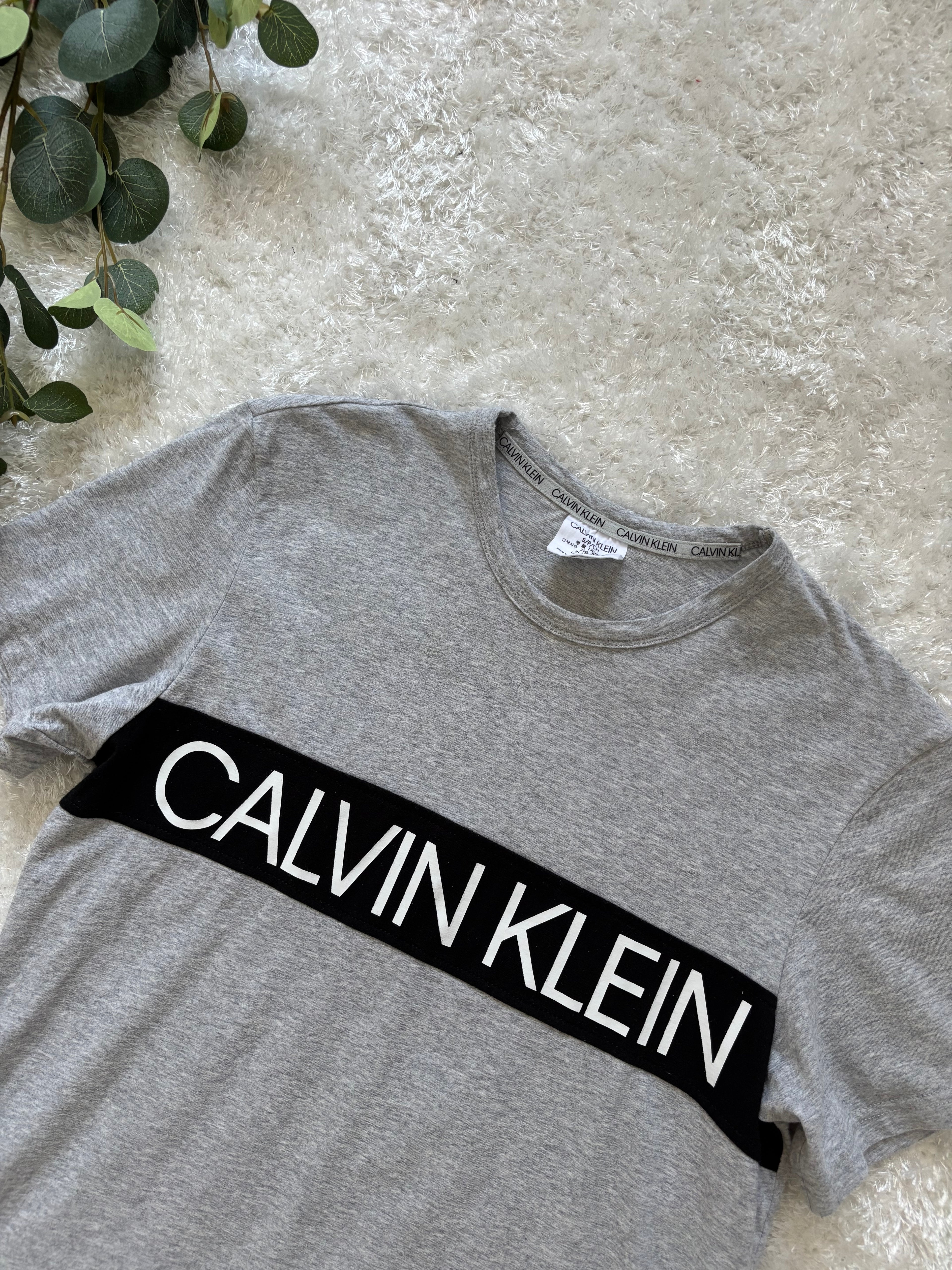 Calvin Klein T-Shirt