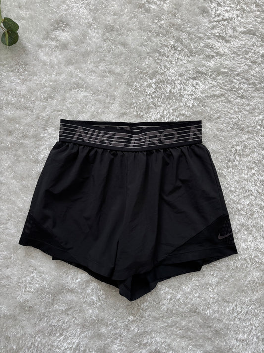 Nike Shorts (Дамско)