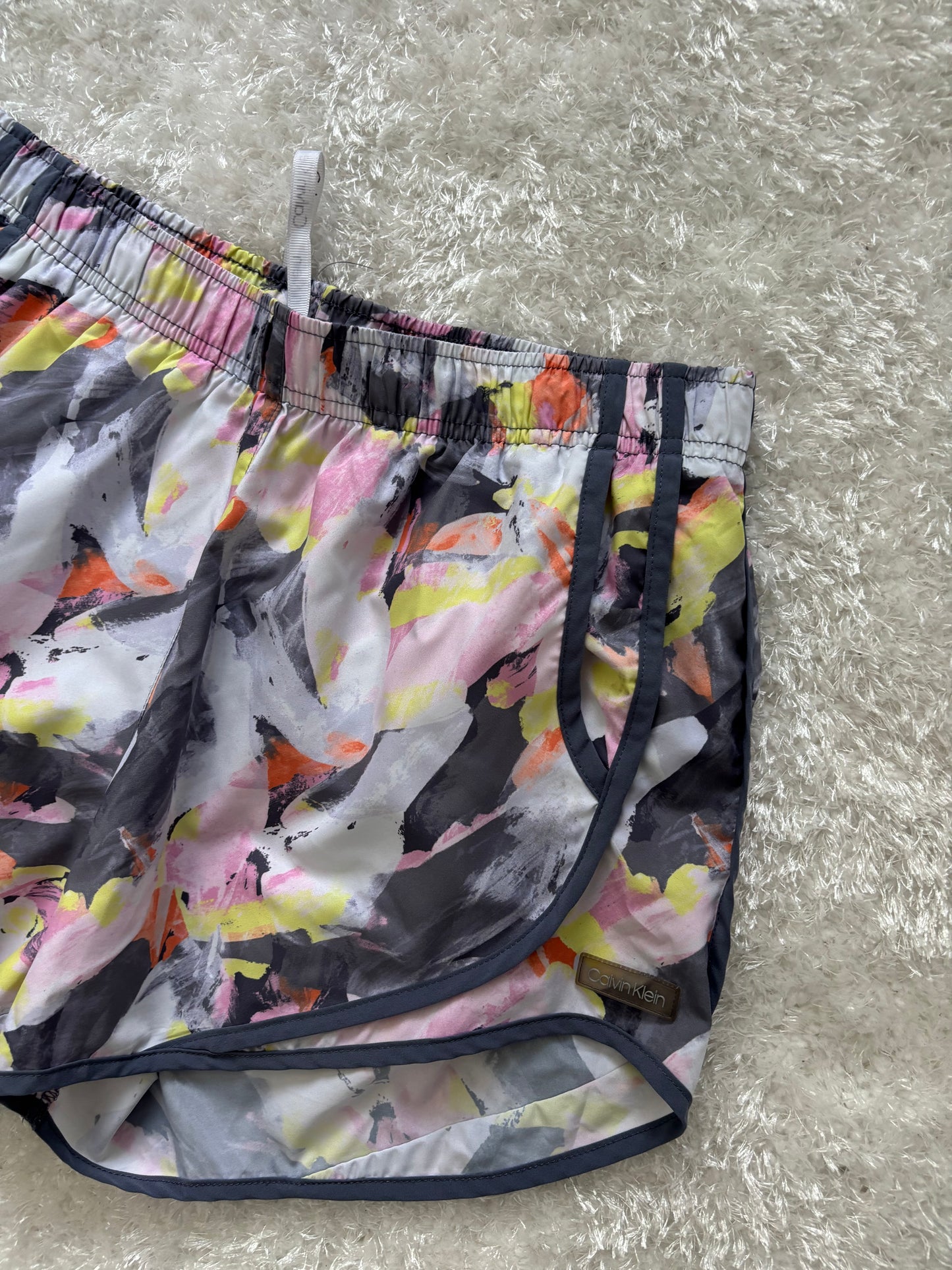 Calvin Klein Shorts (Дамско)