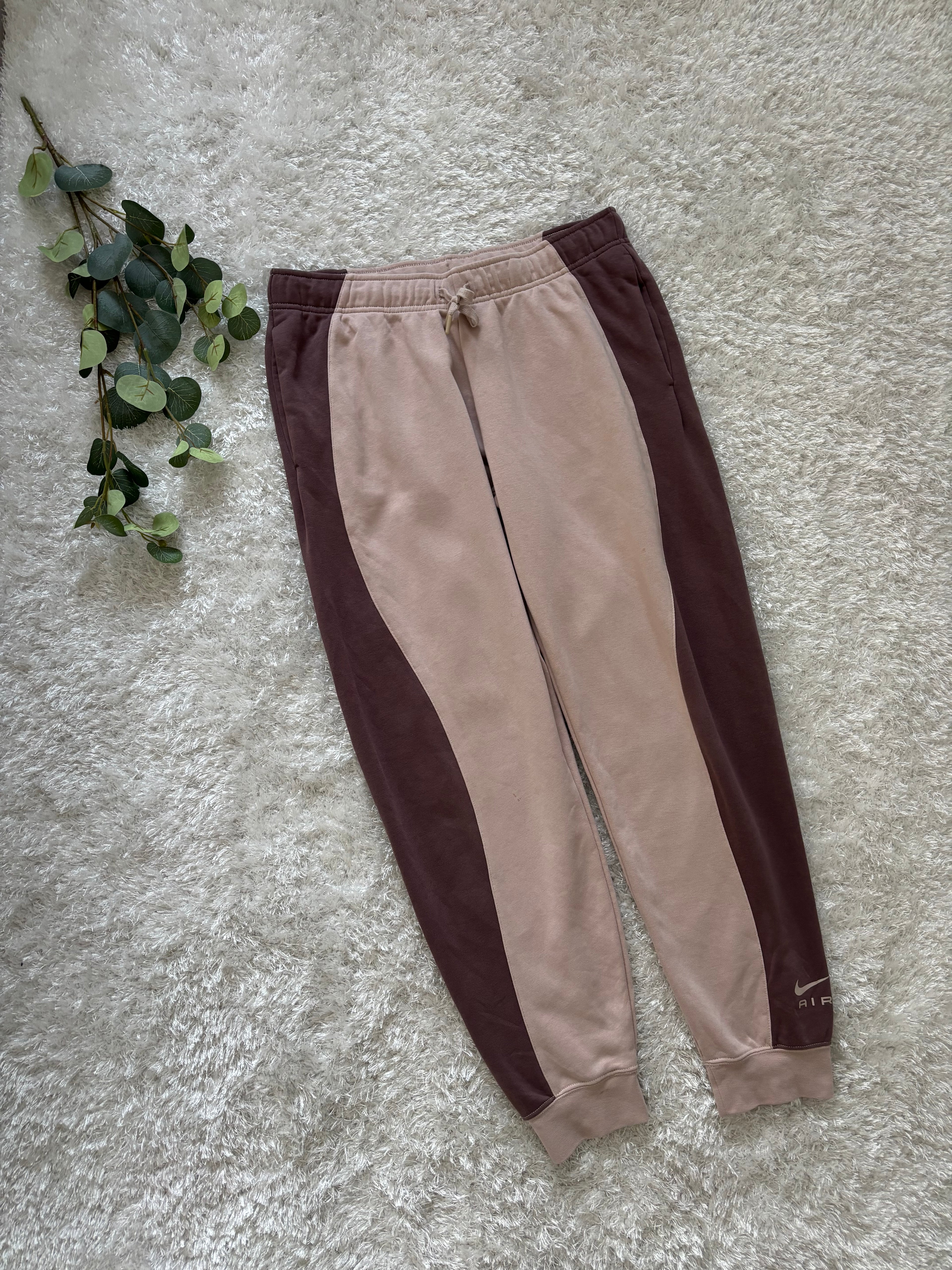Nike Sweatpants