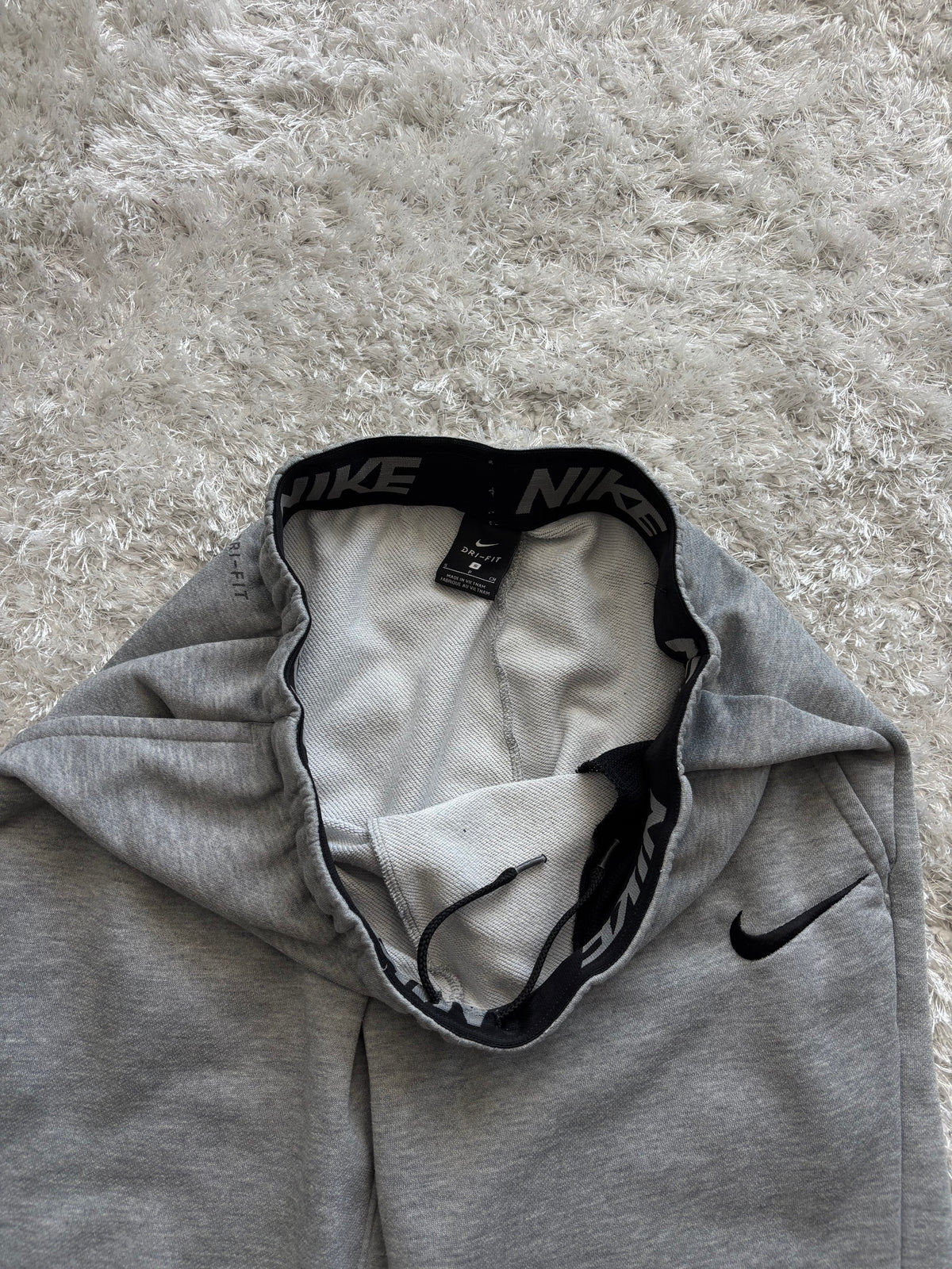 Nike TrackPants