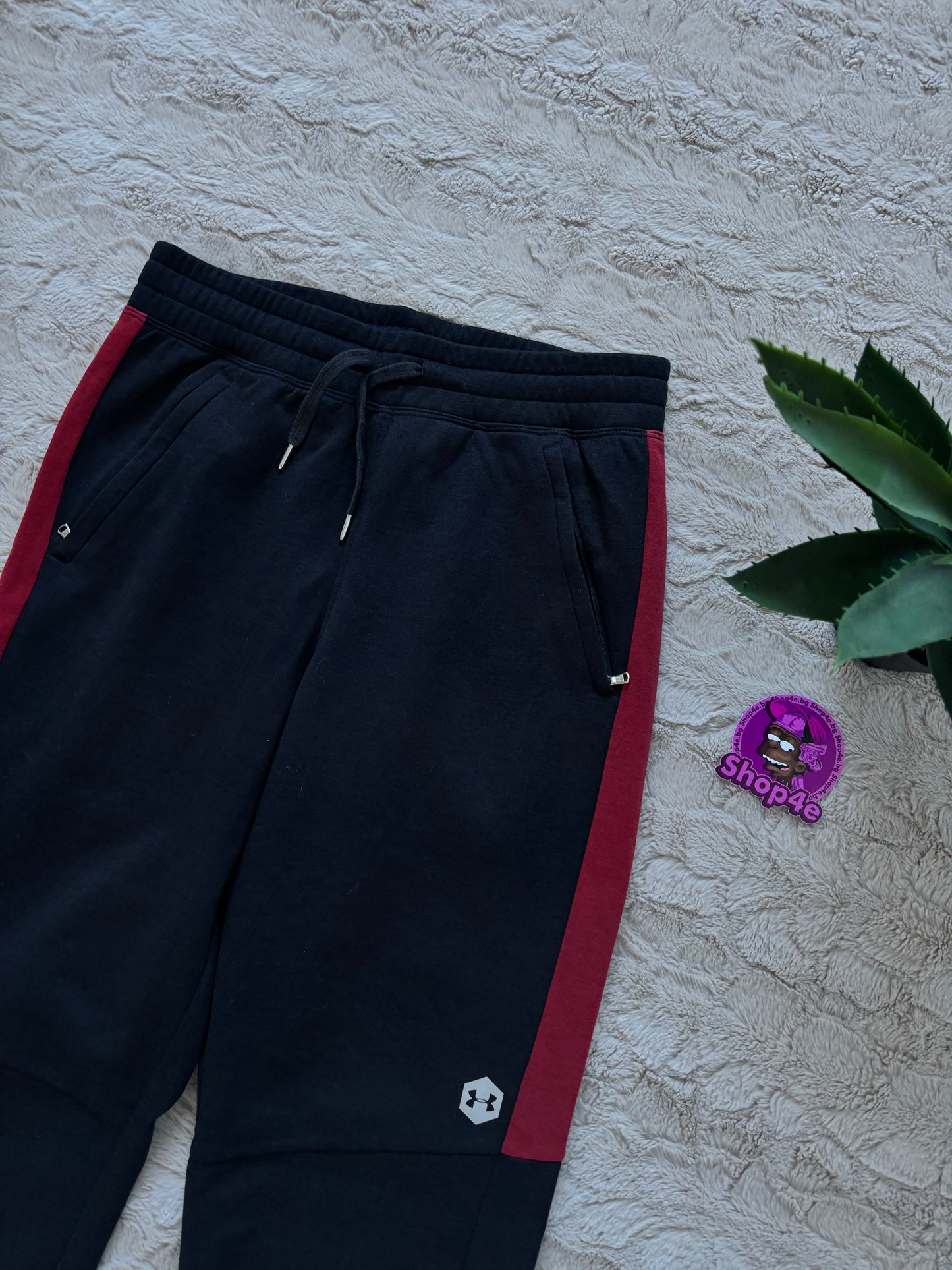 Under Armour TrackPants