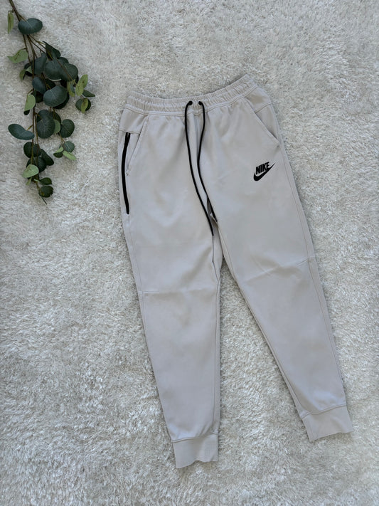 Nike TrackPants