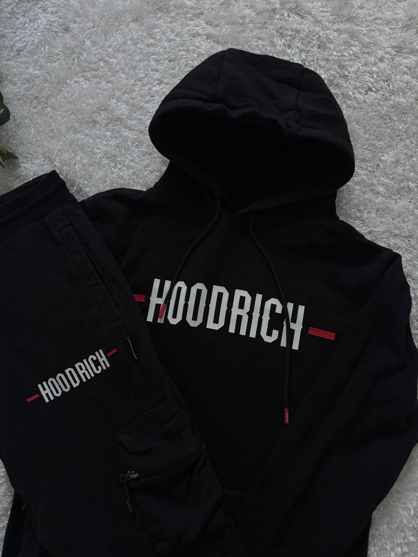 HOODRICH Set